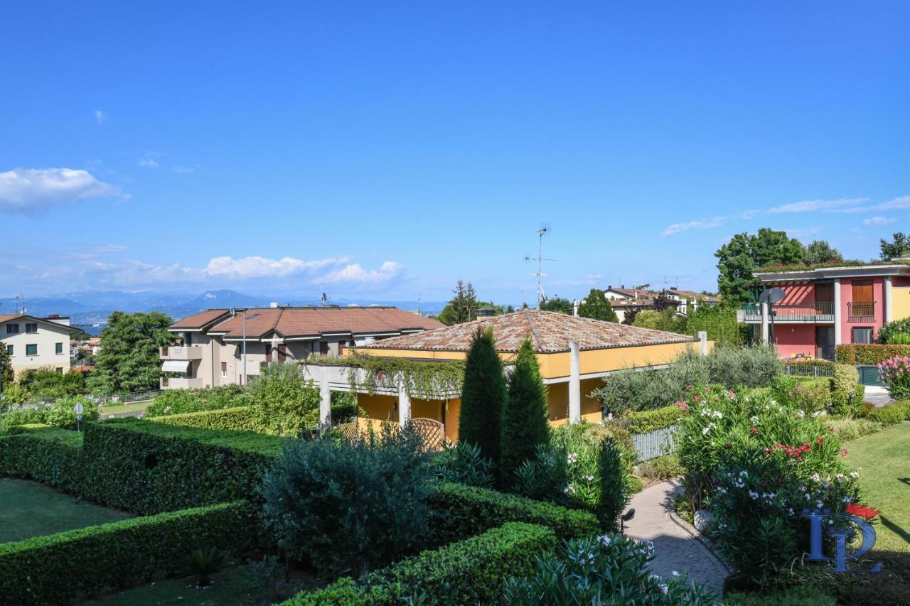 Desenzanoloft Official Partner Marriott Homes & Villas -Butterfly And 5 Pools Family Apartment Desenzano del Garda Dış mekan fotoğraf