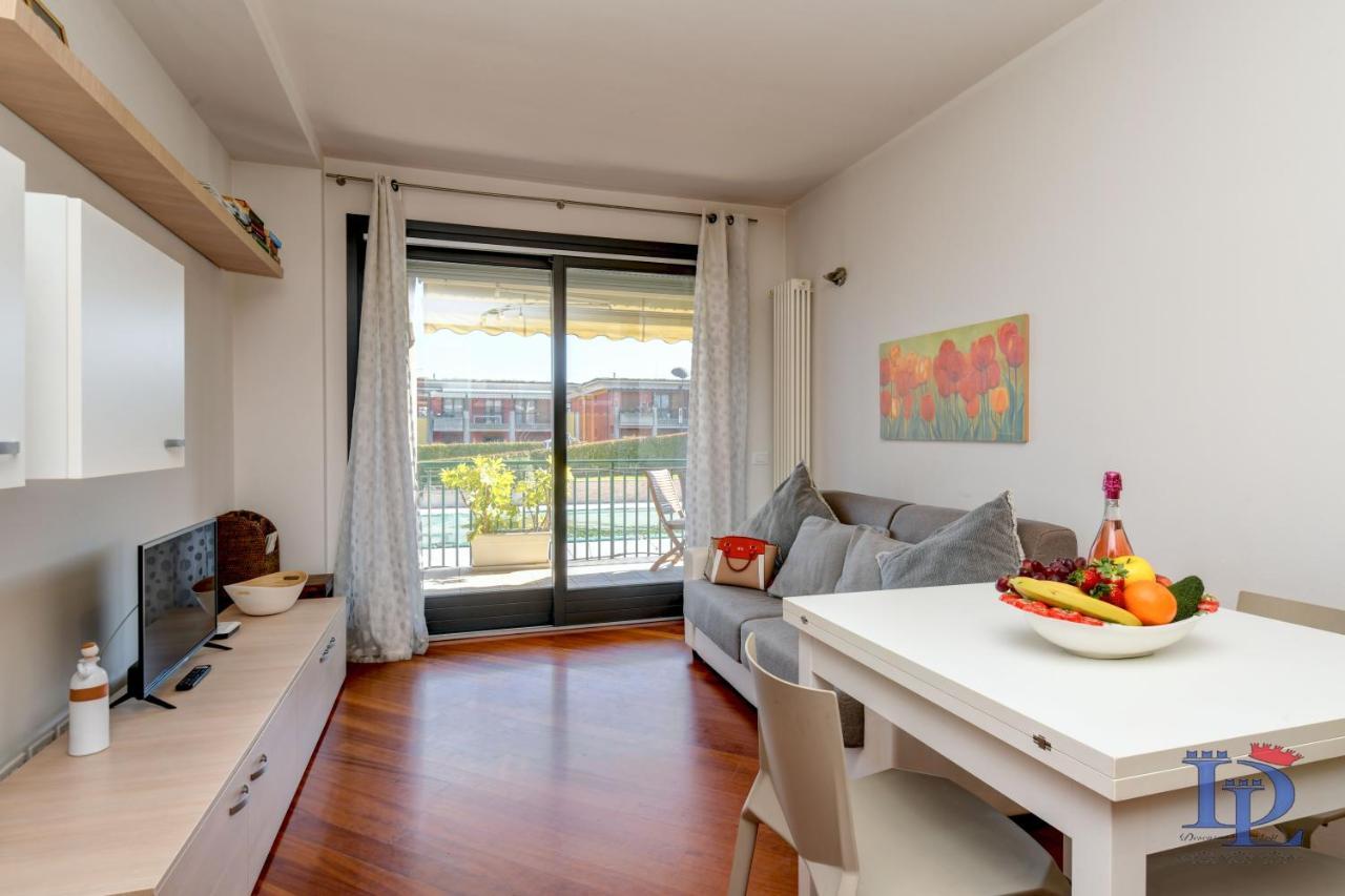 Desenzanoloft Official Partner Marriott Homes & Villas -Butterfly And 5 Pools Family Apartment Desenzano del Garda Dış mekan fotoğraf